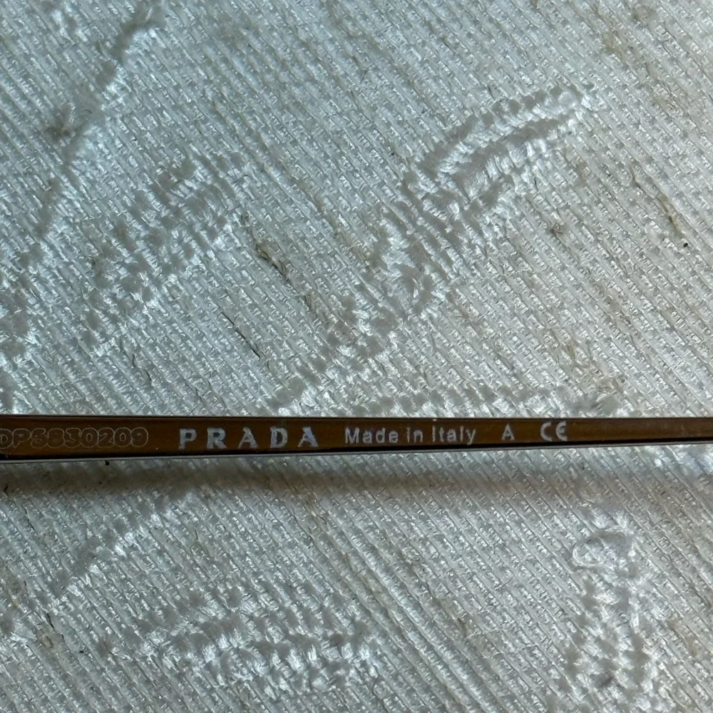 Vtg. Prada Y2K Narrow Blue Cat-Eye Sunglasses Silver Frame Authenticated SPR64U - Picture 13 of 14